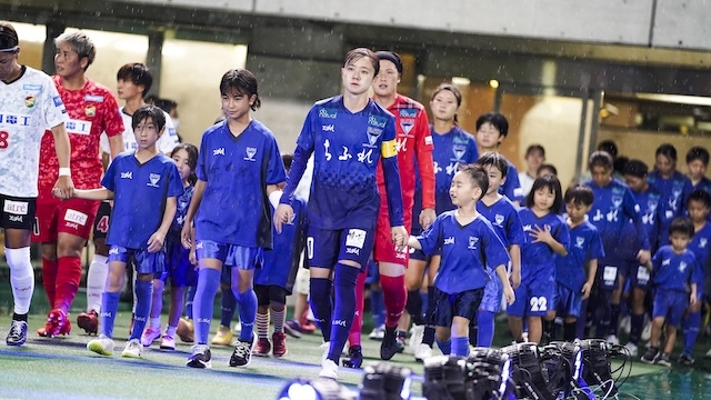 「ランウェイキッズ」大人も参加出来る「フラッグベアラー & W-UPハイタッチ」の毎試合実施が決定しました！